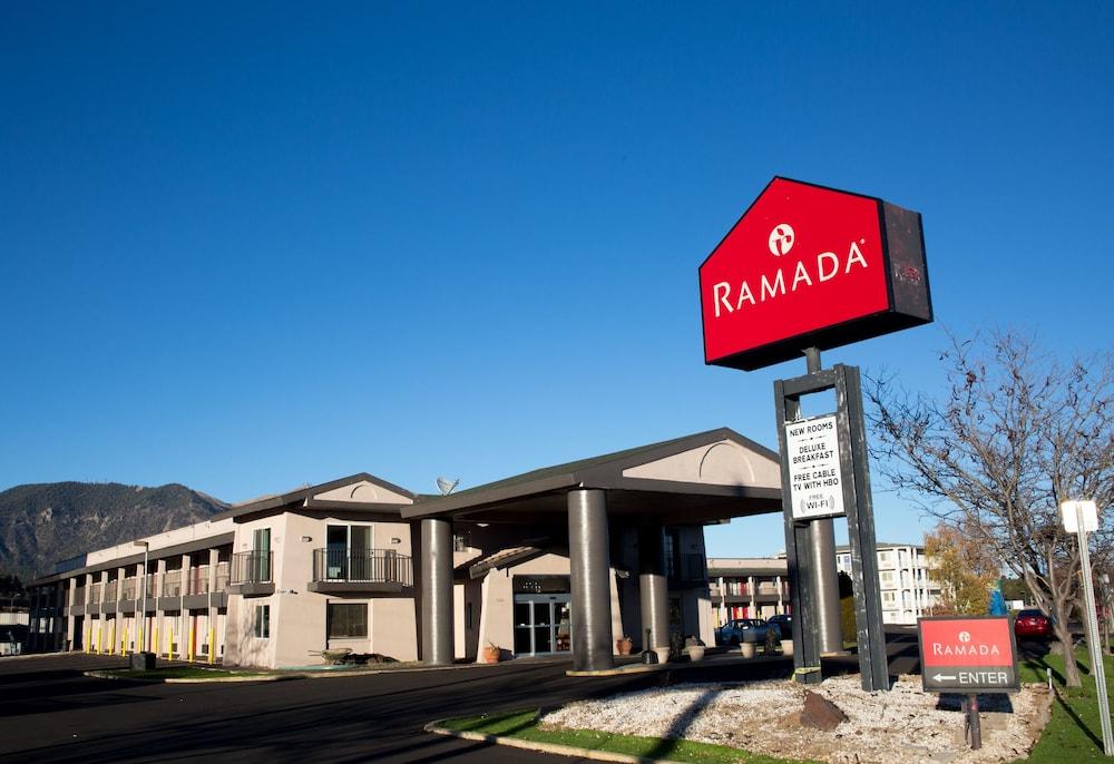 Ramada By Wyndham Flagstaff East Hotel Kültér fotó