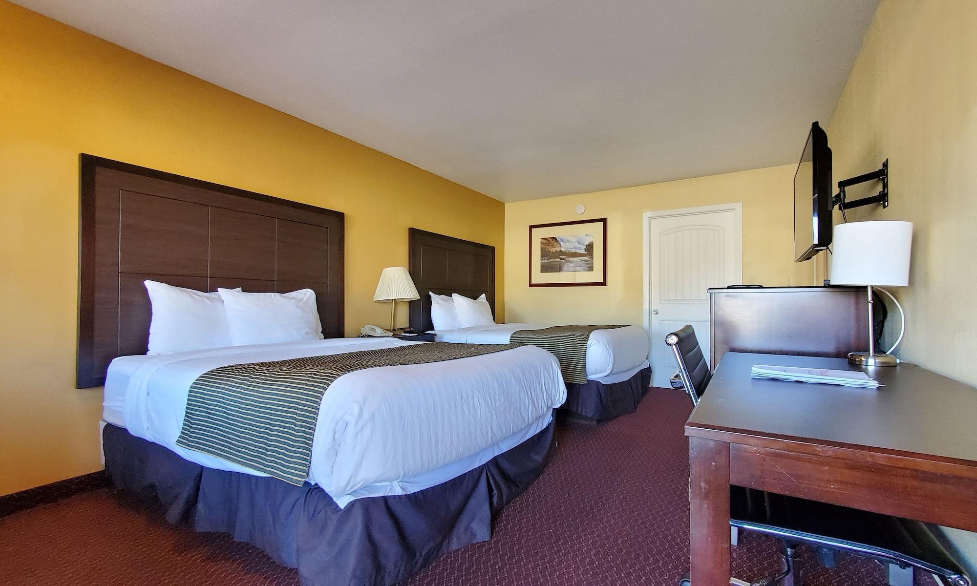 Ramada By Wyndham Flagstaff East Hotel Kültér fotó